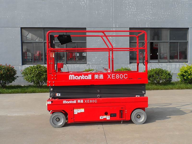 Самоходный электрический ножничный подъёмник, XE-C